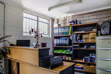 4/4 Artisan Road Seven Hills NSW 2147 - Image 3