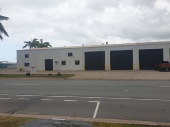1/2 Len Shield Street Paget QLD 4740 - Image 2