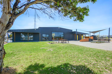 1/1 Tolarno Drive Hindmarsh Island SA 5214 - Image 2