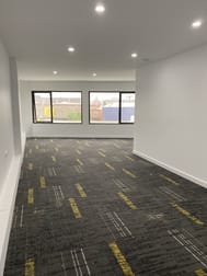 Level 2, 3/1A Gladstone Parade Glenroy VIC 3046 - Image 1