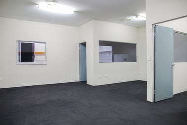 Click to view all images 13a/17a Amax Ave Girraween NSW 2145 - Image 3