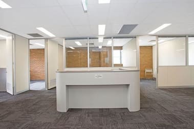 Level 1/85 - 87 Grimshaw Street Greensborough VIC 3088 - Image 1