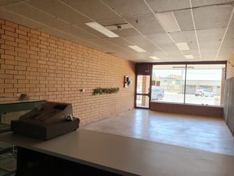 2/97-99 Commercial Street Merbein VIC 3505 - Image 2