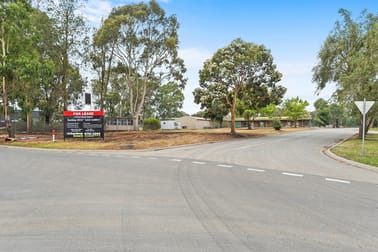 16 Purton Road Pakenham VIC 3810 - Image 1