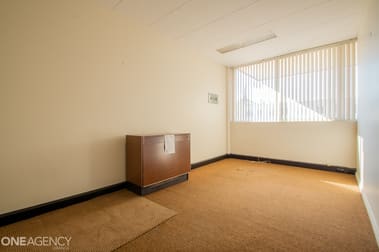 2/212 Anson Street Orange NSW 2800 - Image 2