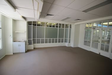 23/12-14 Lake Street Cairns City QLD 4870 - Image 3