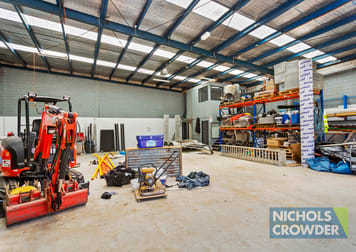 3/66 Industrial Drive Braeside VIC 3195 - Image 2