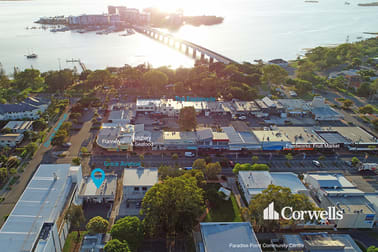 1/20 Grice Avenue Paradise Point QLD 4216 - Image 2