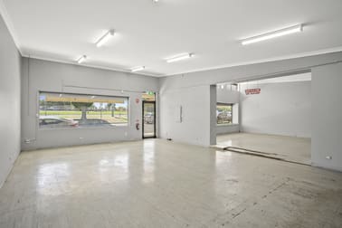 1 & 2/136-146 Ormond Road East Geelong VIC 3219 - Image 3