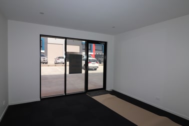 12/16 Carbine Way Mornington VIC 3931 - Image 2