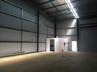 2/33 Sharnet Pakenham VIC 3810 - Image 2