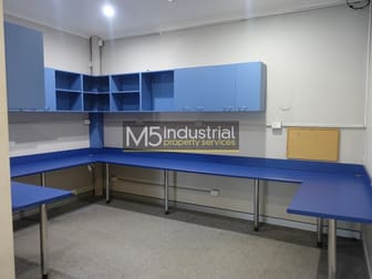 22/105A Vanessa Street Kingsgrove NSW 2208 - Image 3