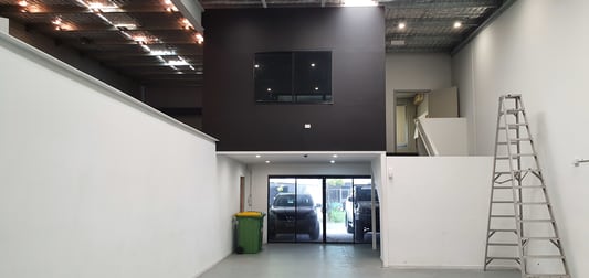 4/15 John Duncan Court Varsity Lakes QLD 4227 - Image 2