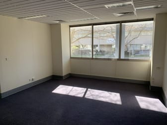 Suite 4A/20 Napier Close Deakin ACT 2600 - Image 3