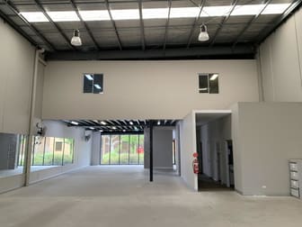 Unit 4/4 - 2 Phillip Court Port Melbourne VIC 3207 - Image 2