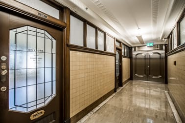 406/220 Collins Street Melbourne VIC 3000 - Image 2