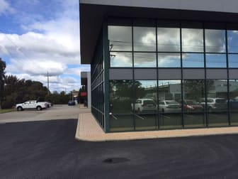 Unit 1/30 Canvale Road Canning Vale WA 6155 - Image 2