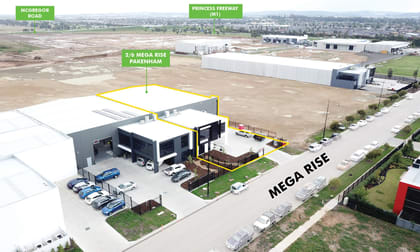 2/6 Mega Rise Pakenham VIC 3810 - Image 1