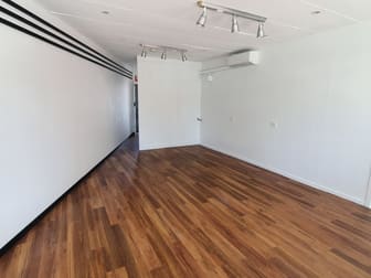 2/120 Bulcock Street Caloundra QLD 4551 - Image 2