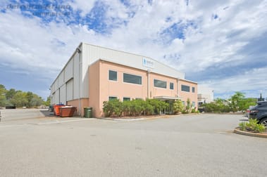 60 Cocos Drive Bibra Lake WA 6163 - Image 1
