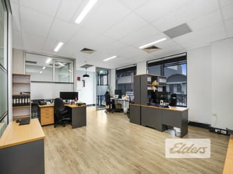 17/14 Browning Street South Brisbane QLD 4101 - Image 2
