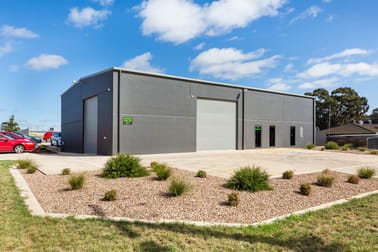 1/10 Matchett Drive East Bendigo VIC 3550 - Image 1