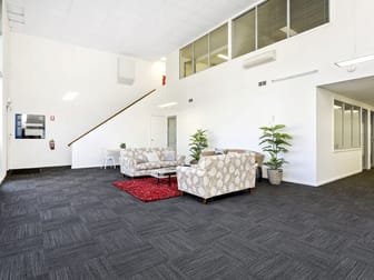 3H/19 Bruce Street Mornington VIC 3931 - Image 2