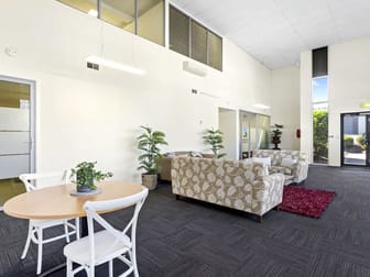 3H/19 Bruce Street Mornington VIC 3931 - Image 3
