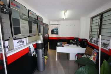 1/39 West Burleigh Road Burleigh Heads QLD 4220 - Image 2