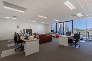 2.21/2-8 Brookhollow Avenue Norwest NSW 2153 - Image 2