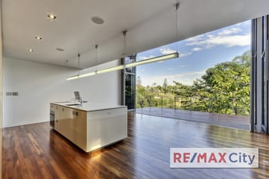 2/32 Waterworks Road Red Hill QLD 4059 - Image 1