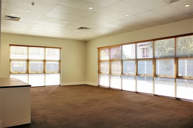 3/166 Hume Street East Toowoomba QLD 4350 - Image 3