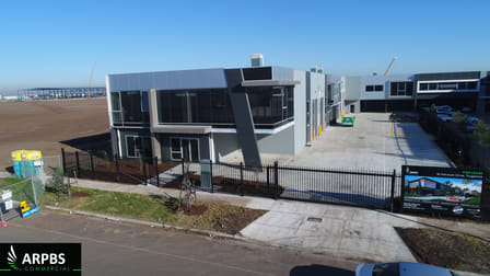 3/18 Network Drive Truganina VIC 3029 - Image 1