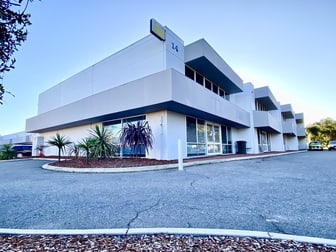 4/14 Bannick Court Canning Vale WA 6155 - Image 1
