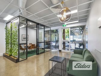 2/17 Peel Street South Brisbane QLD 4101 - Image 2