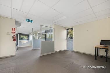 2/542 Hawthorn Road Caulfield South VIC 3162 - Image 2