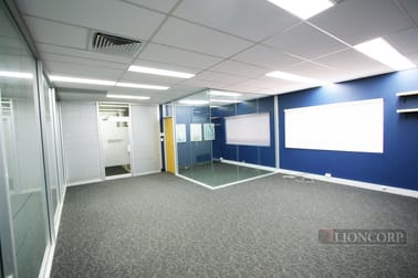 Upper Mount Gravatt QLD 4122 - Image 2