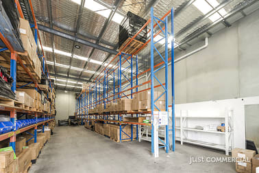 4/97 Cochranes Road Moorabbin VIC 3189 - Image 2