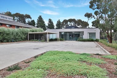 2 Sunrise Drive Greensborough VIC 3088 - Image 2