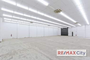110 Logan Road Woolloongabba QLD 4102 - Image 2