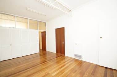 2/211 Beardy Street Armidale NSW 2350 - Image 3