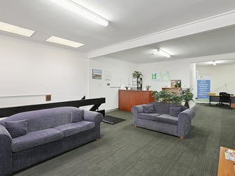 Whole of Property/Level 1, 174 High Street Belmont VIC 3216 - Image 3