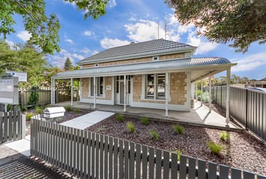 51 Torrens Street Victor Harbor SA 5211 - Image 2