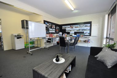 18 Creek Street Bendigo VIC 3550 - Image 3