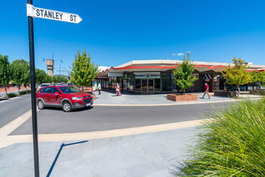 4/137 High Street Wodonga VIC 3690 - Image 2