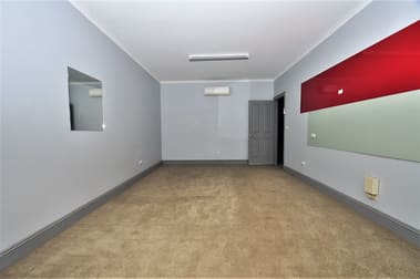 1/11 Baldock Court Eaglehawk VIC 3556 - Image 2