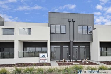 21 Push-Pea Way Cranbourne West VIC 3977 - Image 1