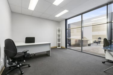 8A/58 Metroplex Avenue Murarrie QLD 4172 - Image 3