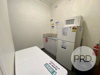 Suite 4/512 Swift Street Albury NSW 2640 - Image 3