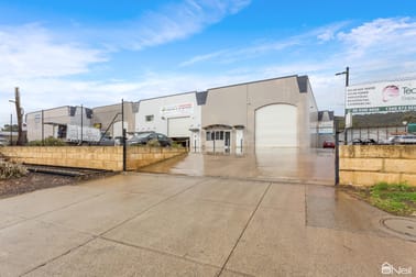 25 Keates Road Armadale WA 6112 - Image 2